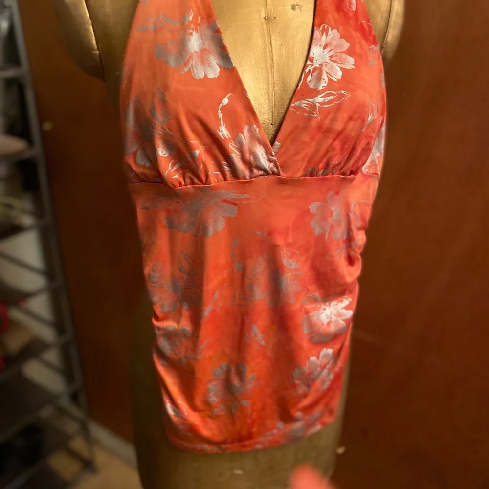 top - Picture 3 of 3